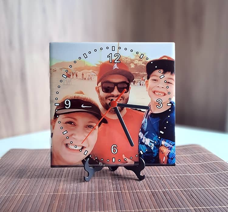 Relógio Personalizado em Azulejo (20 x 20 cm)